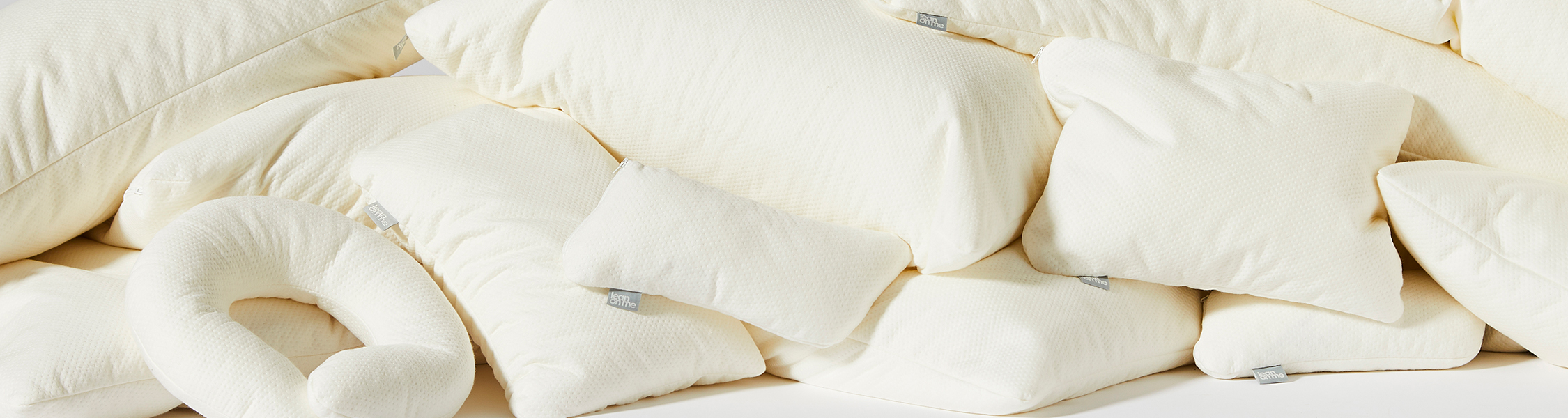 LeanOnMe cushions discover footer 2250x600.jpg