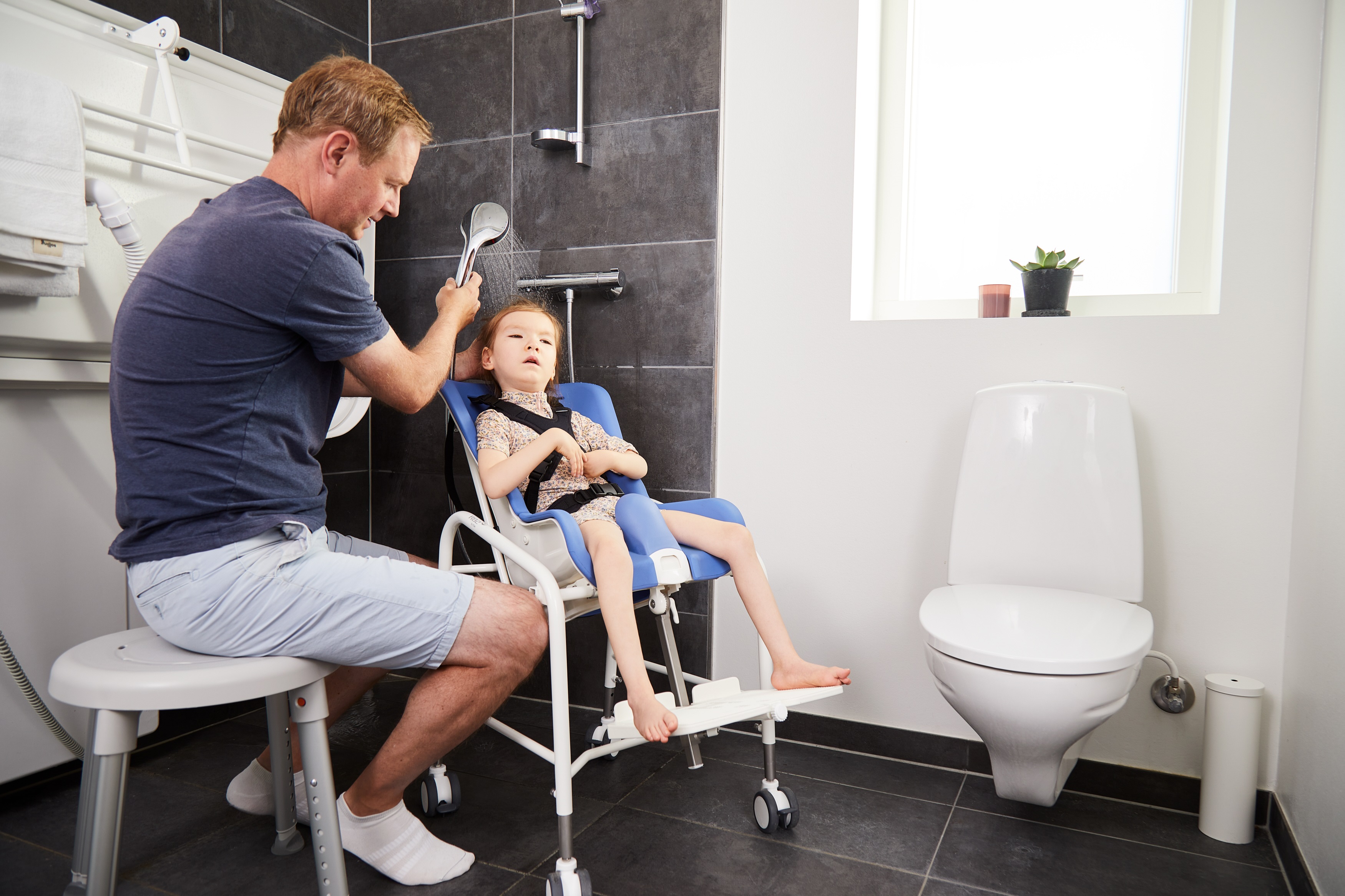 R82 Swan Curo_97_98_8002.jpg