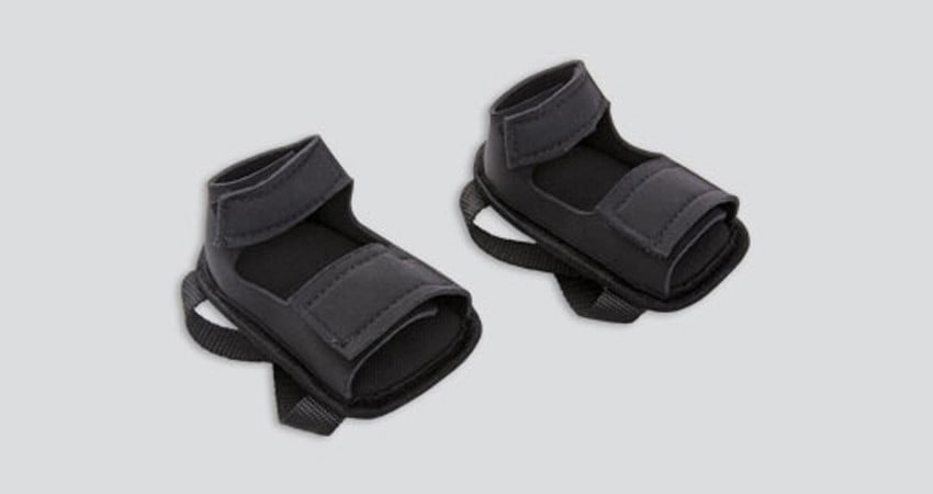 2022-10-03_neoprene-sandals_850x450.jpg