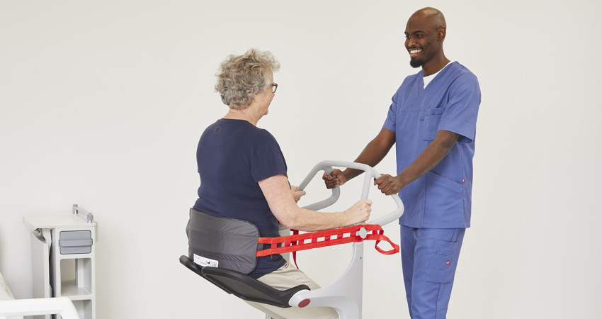 Molift Transfer Pro_Molift Assist Sleeve Wide_Hospital 850x450.jpg