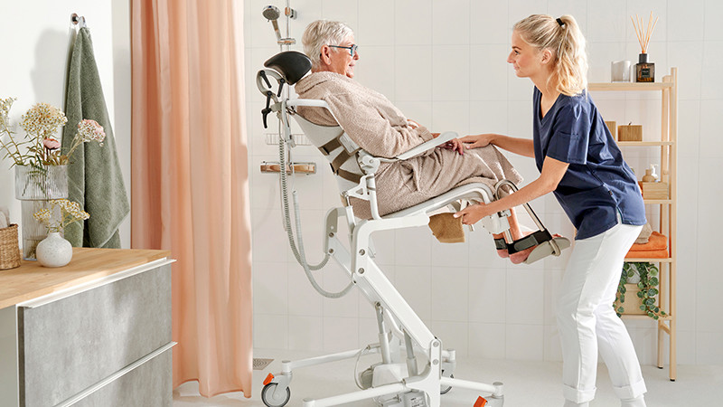 Clinical benefits-shower commodes_reduced load.jpg