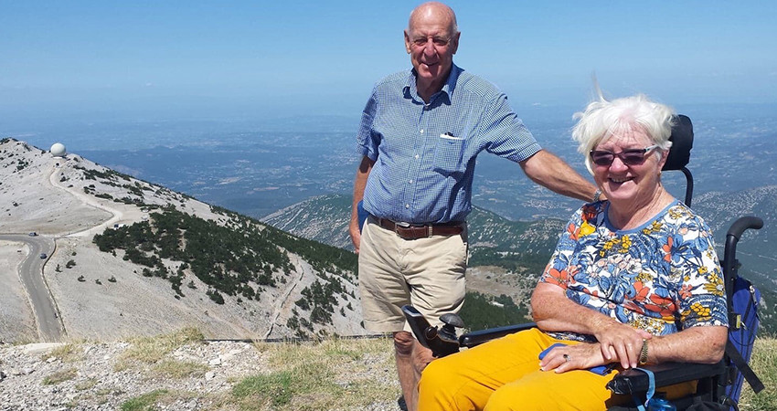 Liz and Arthur at Mont Ventoux 850x450.jpg