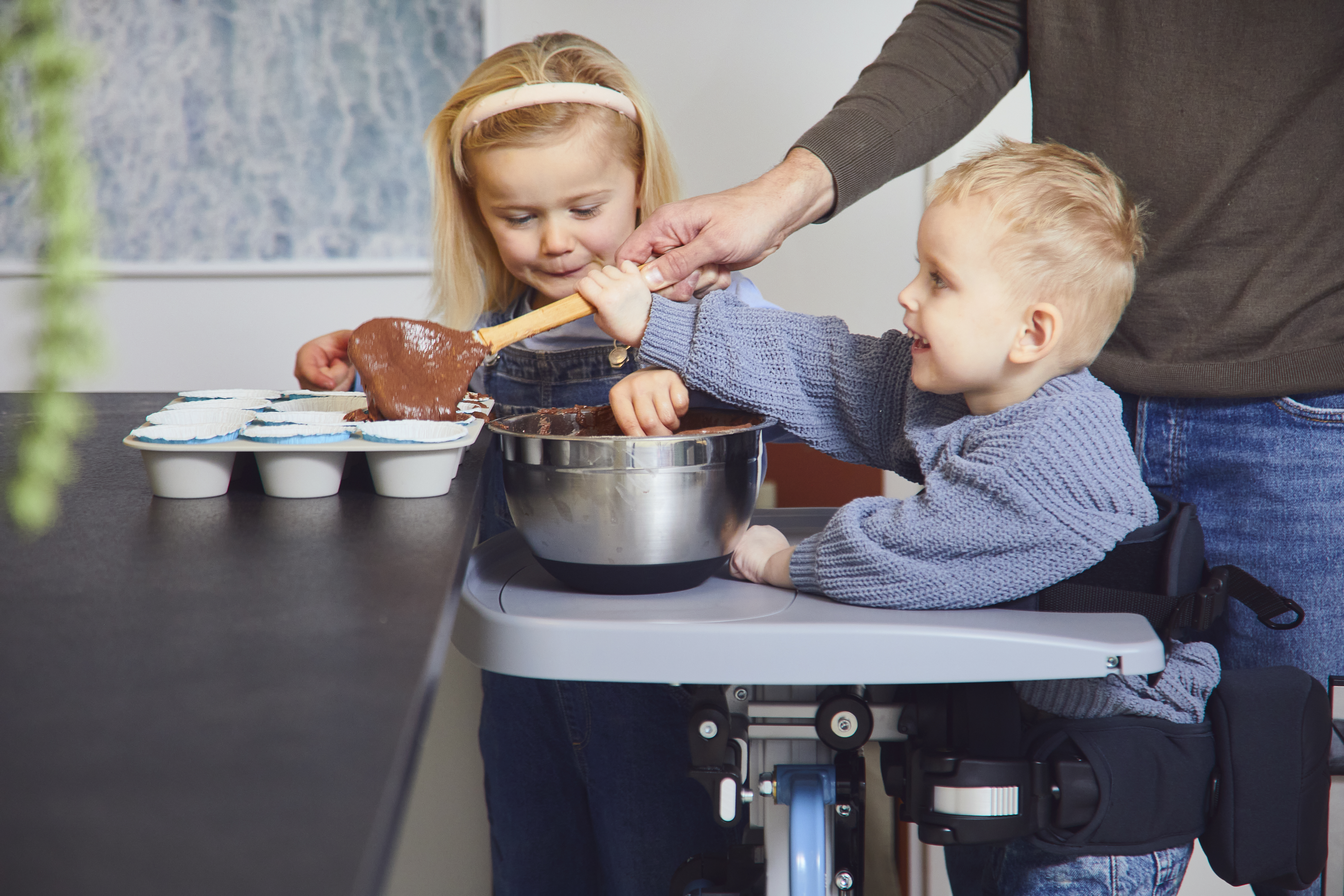 /globalassets/0-international/products/paediatric/standing/addax/addax_91a9070_151_153.jpg?width=1280&Quality=90&rmode=max&scale=down