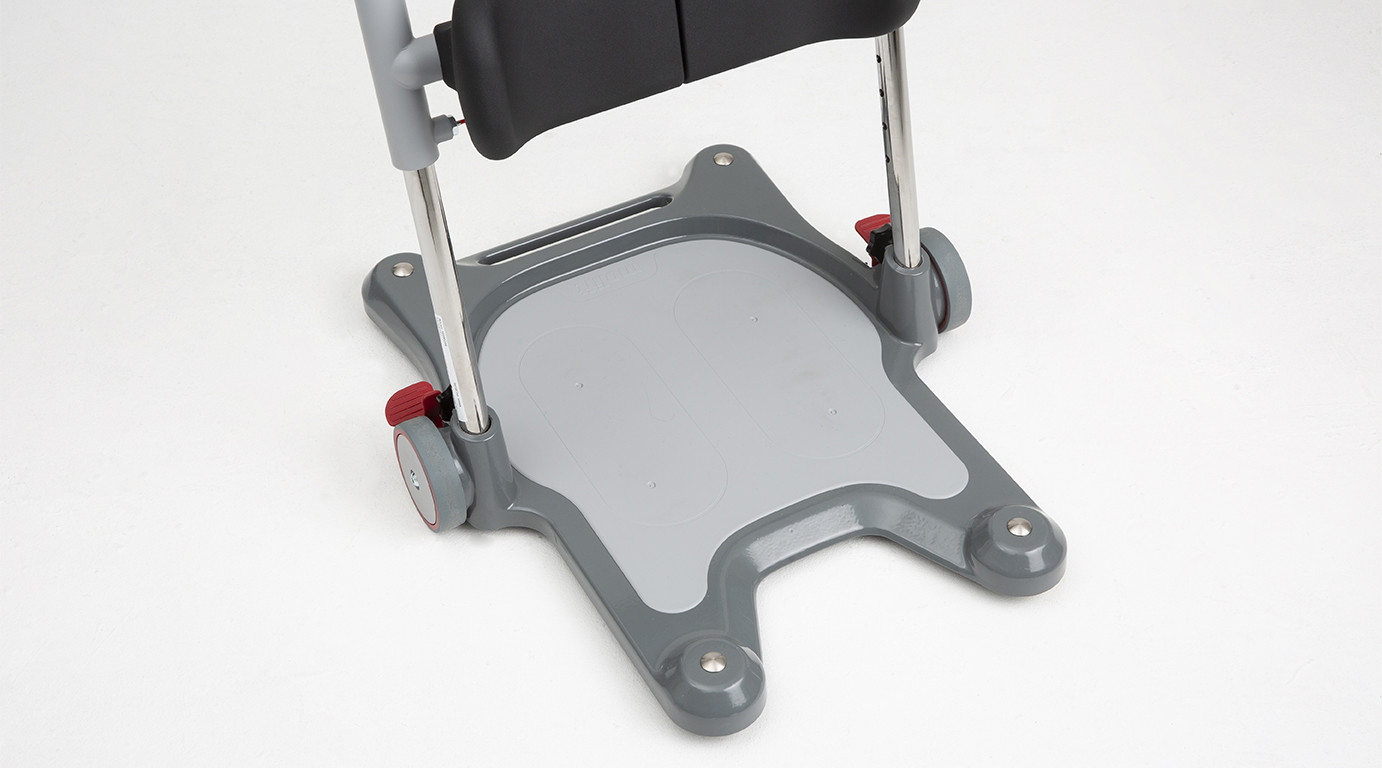 Curved design for easier toileting