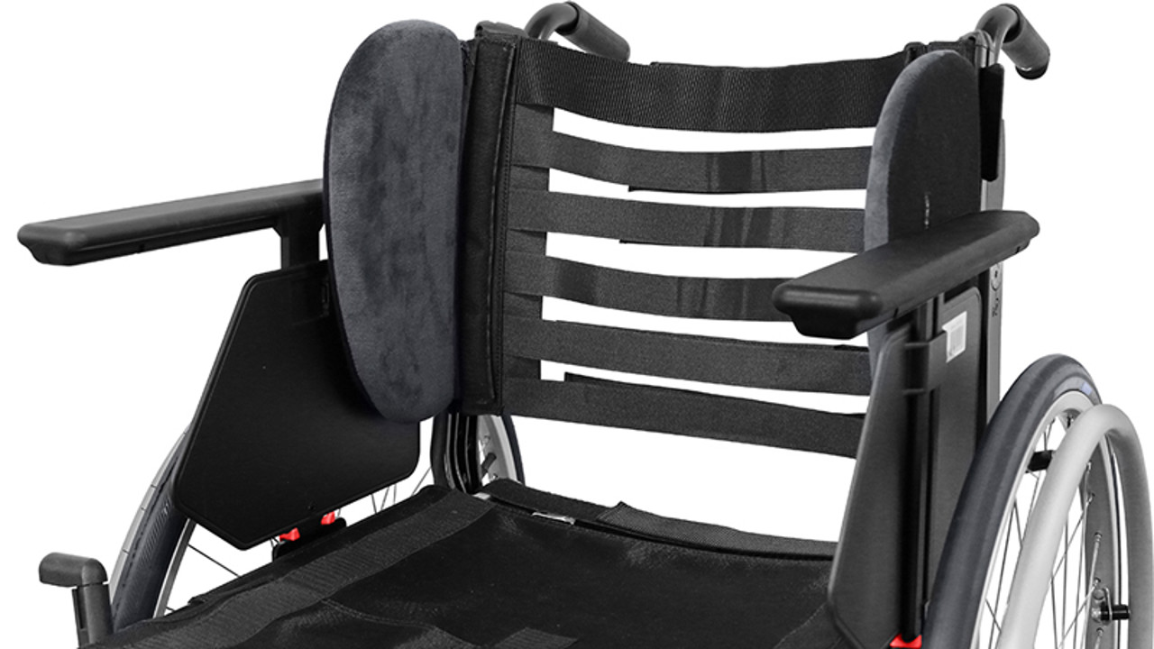 /globalassets/0-international/wheelchairs-and-pressure-care-landing-page/body-shapes-cross-5-and-6-and-prio-3a/accessories---body-shape/side-cushions--seatextender800x450.jpg?width=1280&Quality=90&rmode=max&scale=down