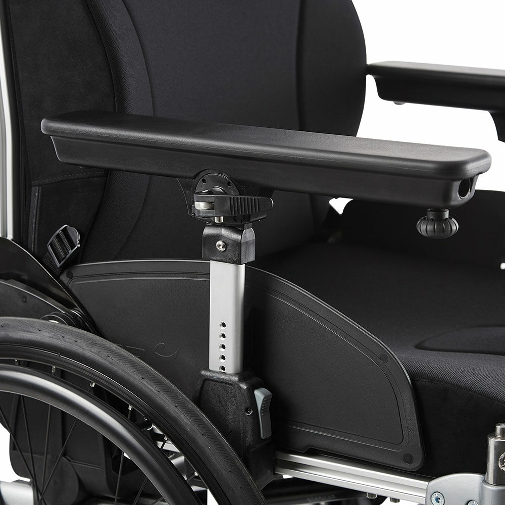 50887 Cougar Arm rest 970600xx.jpg