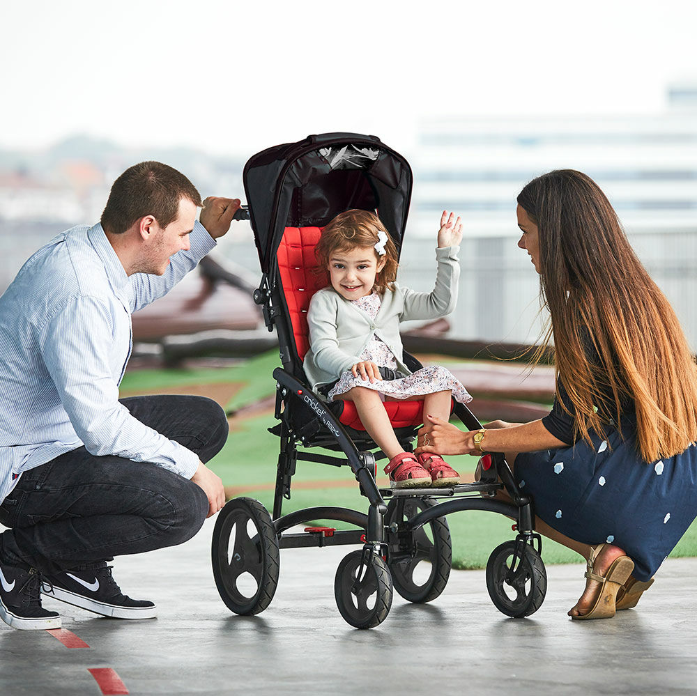 53300 Cricket environmental family.jpg