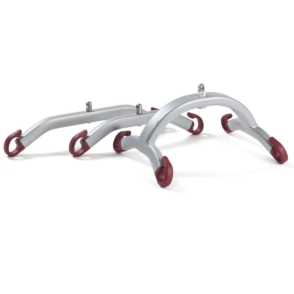 The hoist can be used with both a 2-point and a 4-point sling bar. They come in six variants and can be interchanged easily without tools.