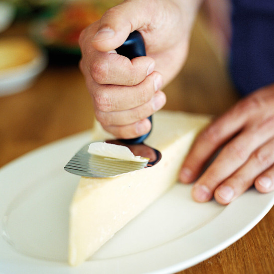 Etac Relieve cheese slicer