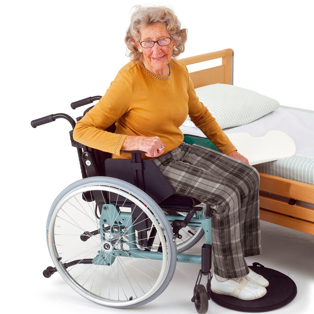 Immedia PediTurn supports the movement of the feet during seated transfers, such as between a bed, wheelchair, chair, shower chair and toilet. It can also be used for transfer in and out of a car.