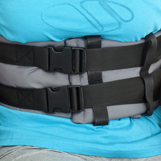 The waist belt with double belt-buckles and anti-slip material on the inside, provides extra trunk support for patients with reduced muscle tone and stability.