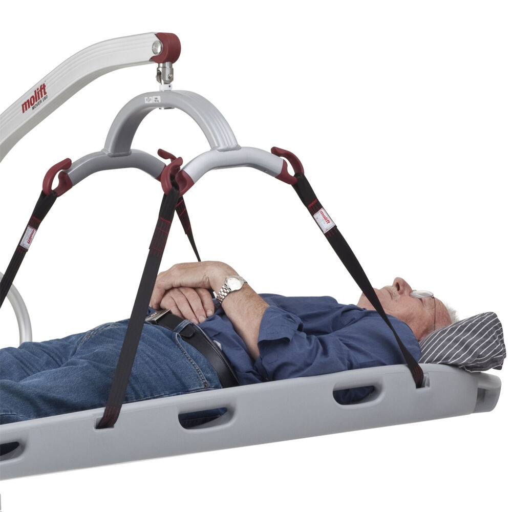 Molift Stretcher has a total weight of only 14,5kg (32lbs) and is very easy to carry.