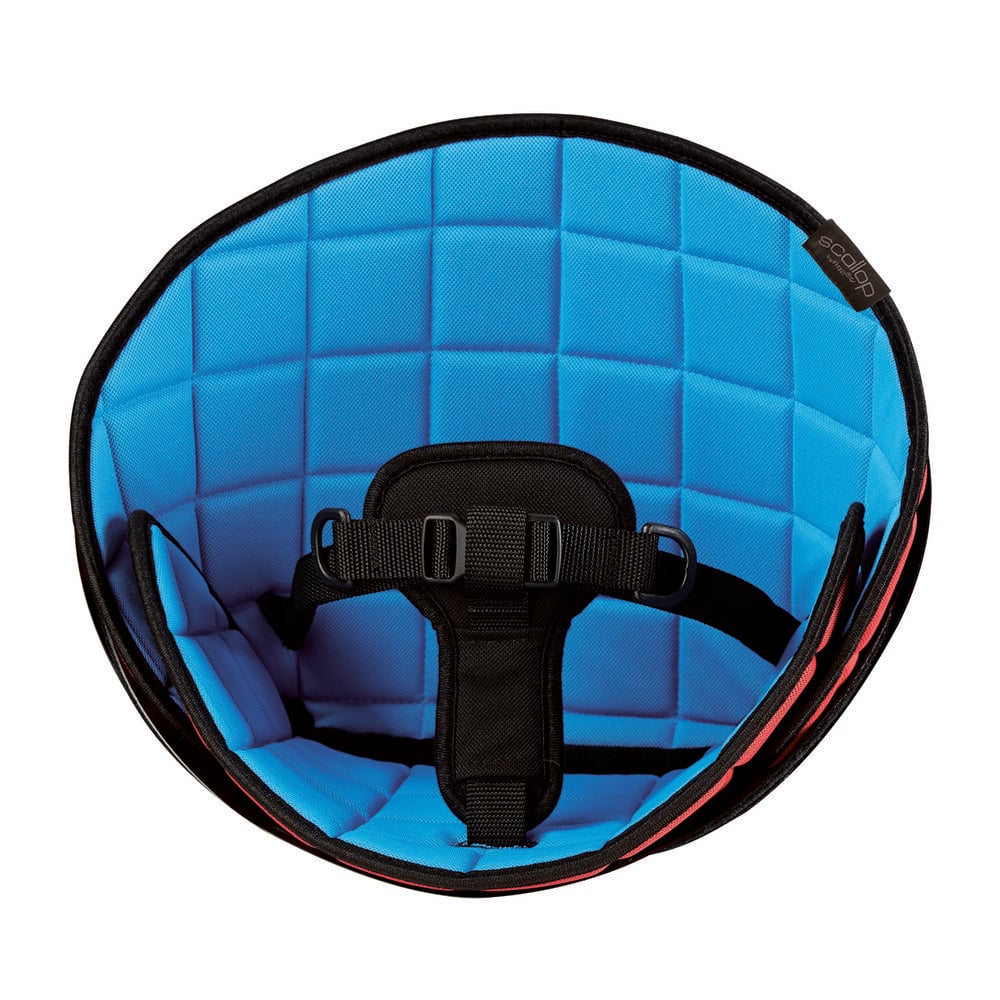 <p>The Scallop is available in four sizes</p>