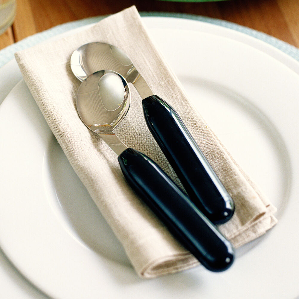 The angled spoons are available for both right-handed and left-handed use.