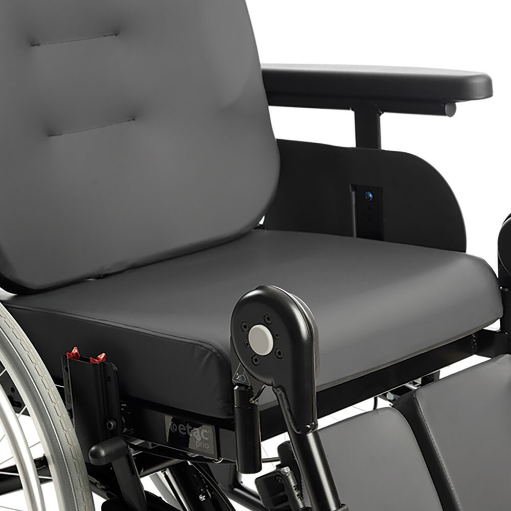 Etac-Prio-update-wheelchair-seat-cushion-basic_573516.jpg