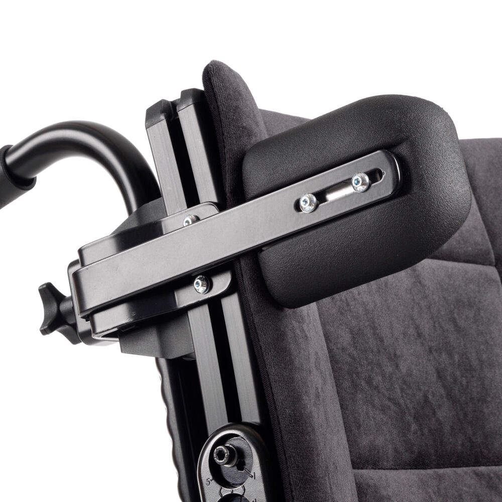 Trunk support 3A, adjustable