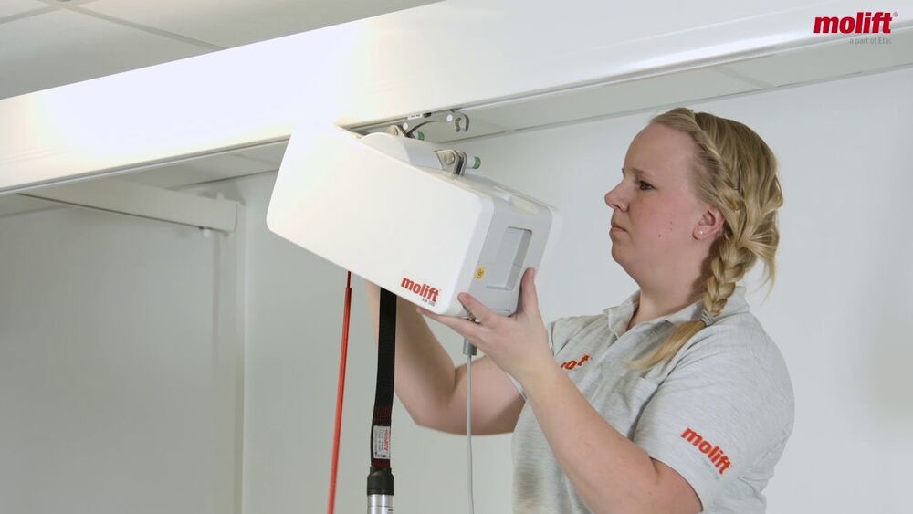 How to mount and dismount the hoist in Molift Rail System