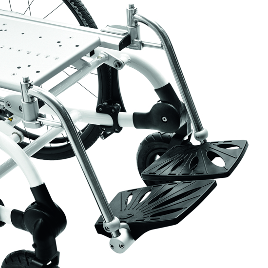 Fixed angle leg rest