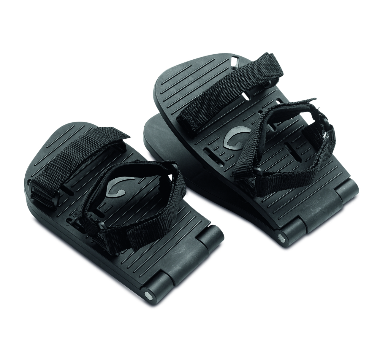Hinged sandals