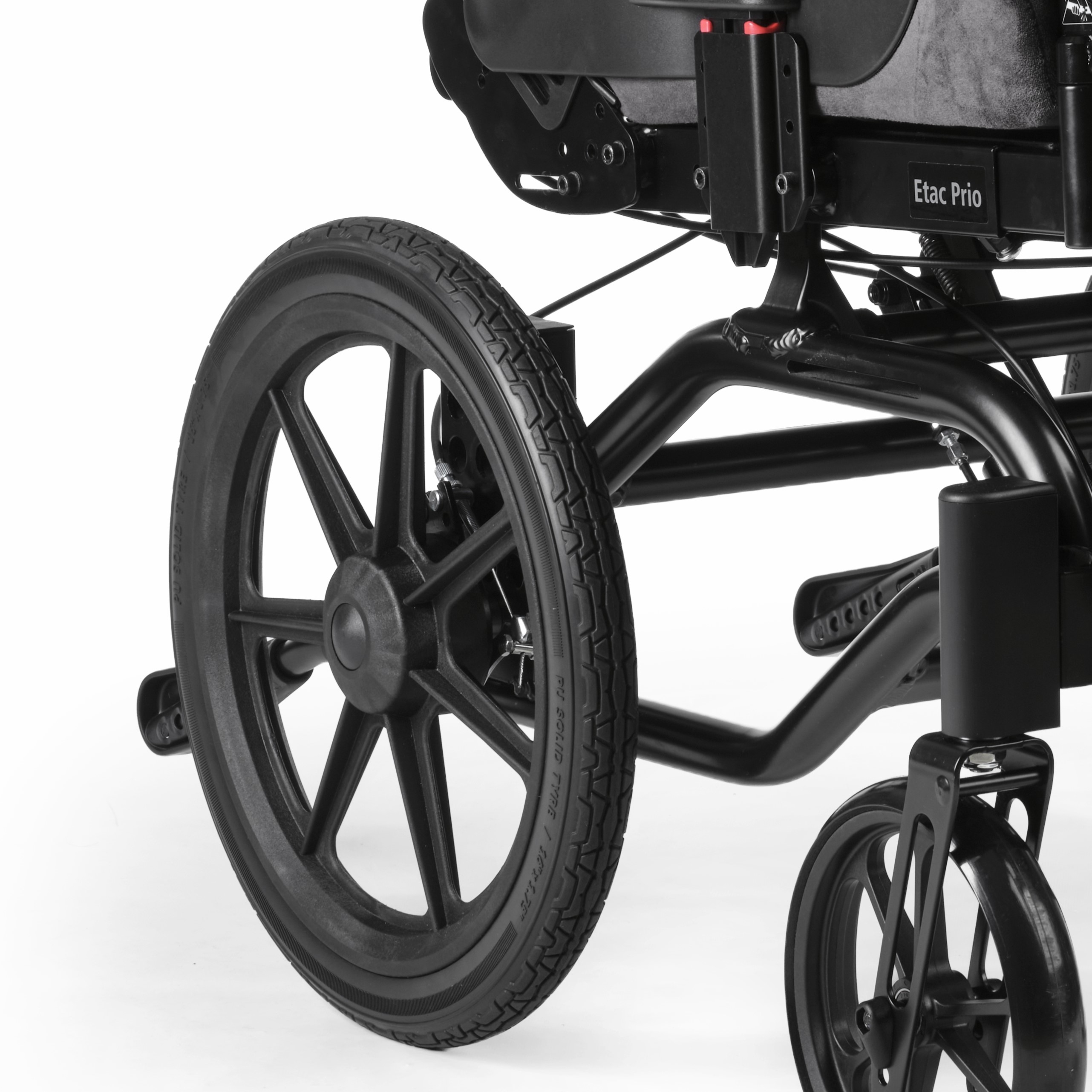 16” rear wheel with drum brake