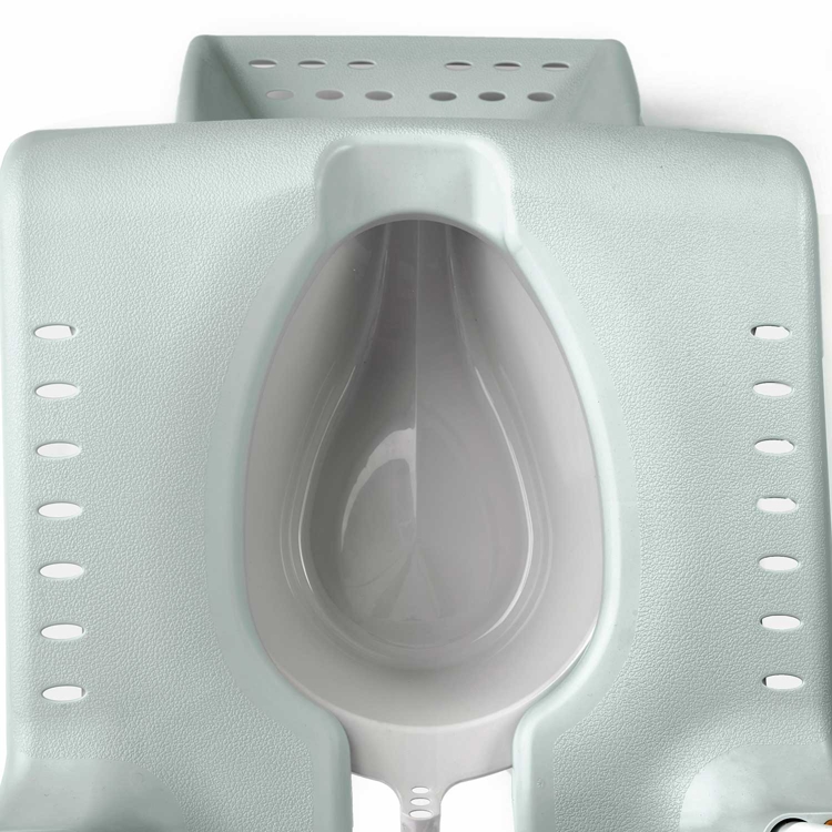 CLEAN-PAN-FROM-ABOVE-BACK