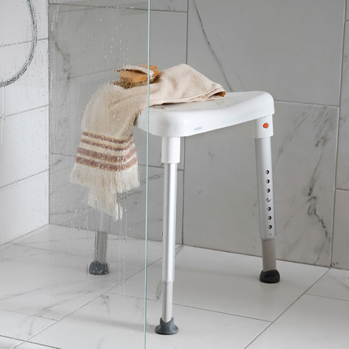 Etac Edge in shower