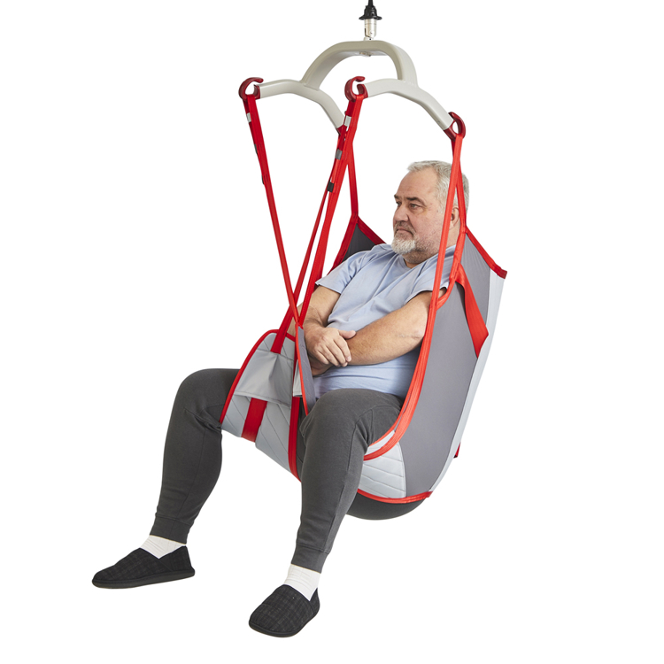 Enables smooth, silent transfers between traverse and fixed rails with hands‑free operation.