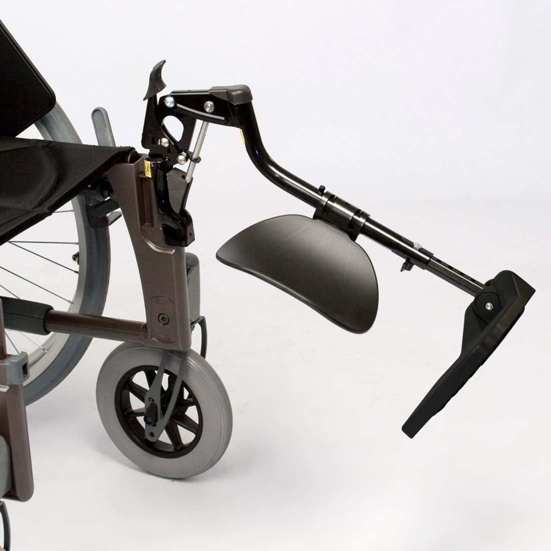 Etac-M100-Elavating-leg_551203.jpg