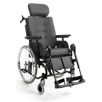 Prio_update_wheelchair_fullbody_angled_570485.jpg