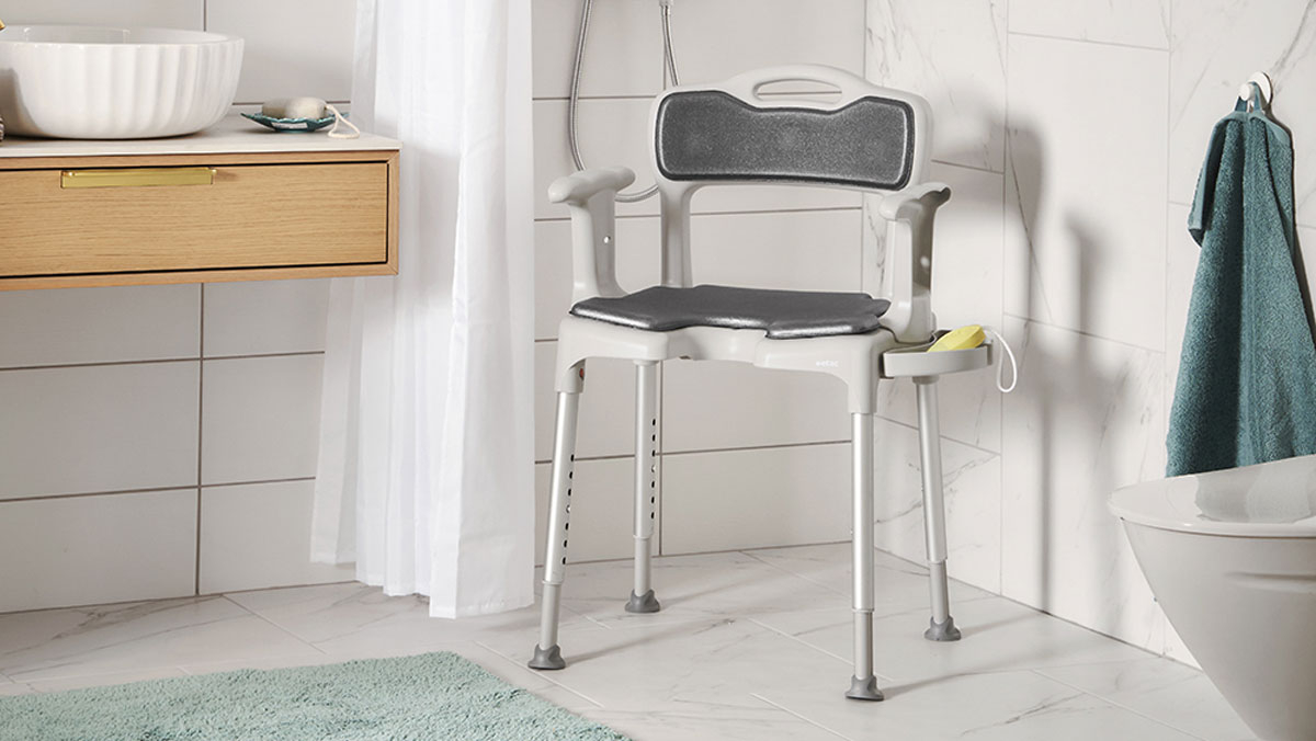 Etac-Swift-shower-stool-environmental1.jpg