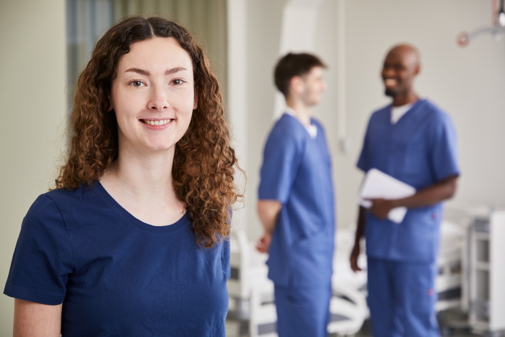 Healthcare professionals_hospital (4).jpg