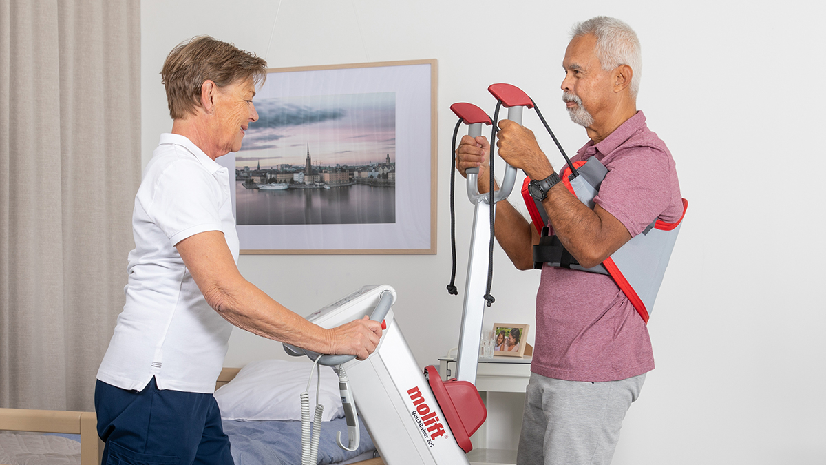 Molift RgoSling StandUp User and carer
