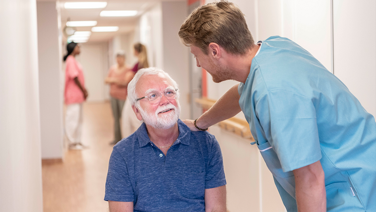Patient handling 3 Hero.jpg