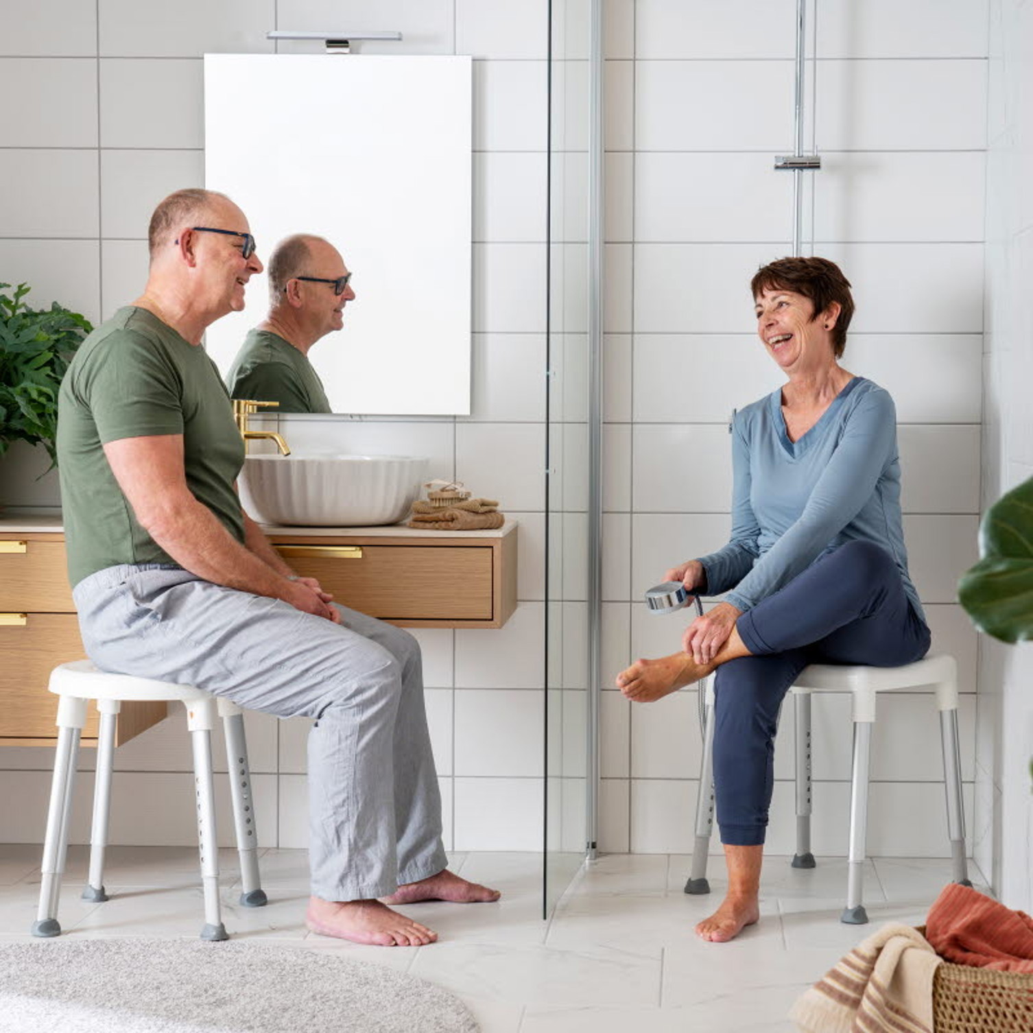/globalassets/inriver/resources/image/structureimage/Category-Shower-seats.jpg?width=1506&Quality=90&rmode=max&scale=down