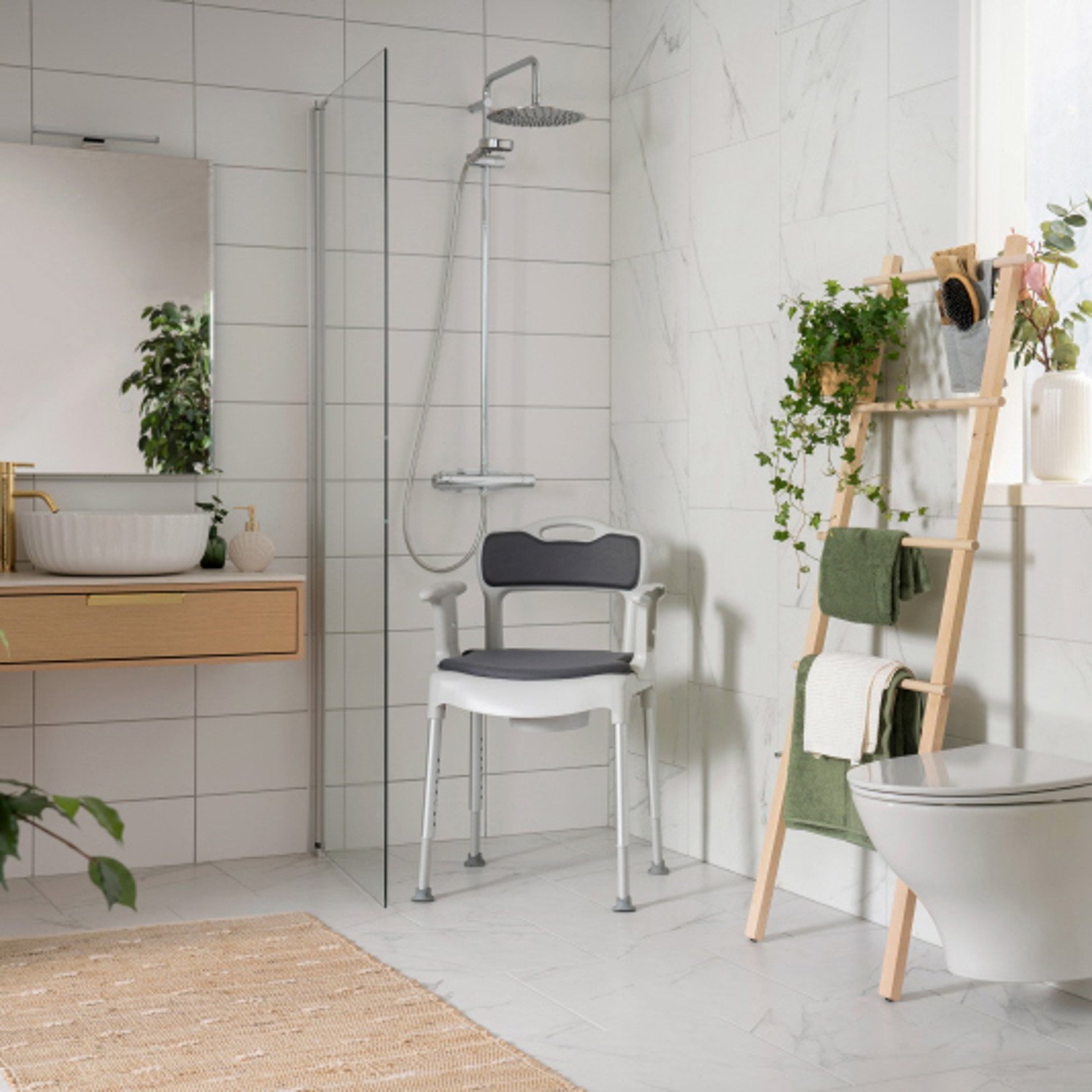 /globalassets/inriver/resources/image/structureimage/etac-swift-shower-commode-bathroom.jpg?width=1506&Quality=90&rmode=max&scale=down