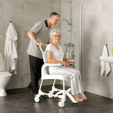 IT - Mobile shower commodes