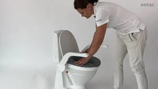 Assembly of soft seat