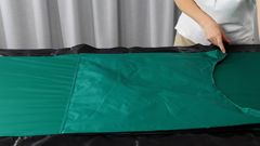 Cette vidéo explique comment utiliser le drap 4WayGlide NylonSheet avec verrouillage.