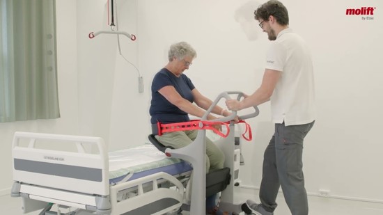Soutien en position debout ou assise et pendant le transfert avec Molift Transfer Pro