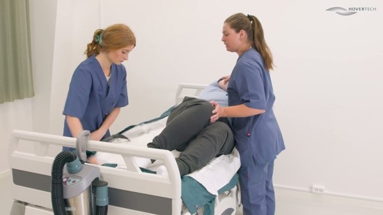 HoverMatt PROS Air - Apply the mat under the patient using the log rolling technique