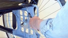 How to adjust hip angle on Cross 6