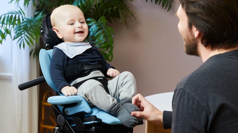 x:panda shape infant seating video